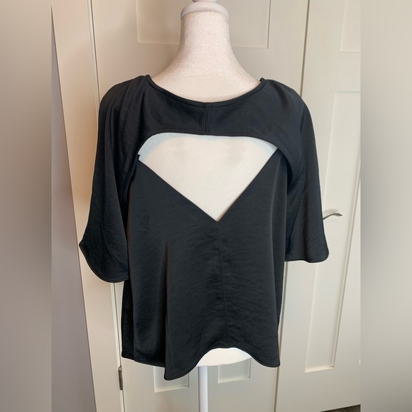 Anthropologie Daily Practice Black Open Back Blouse Size Small - Picture 5 of 13